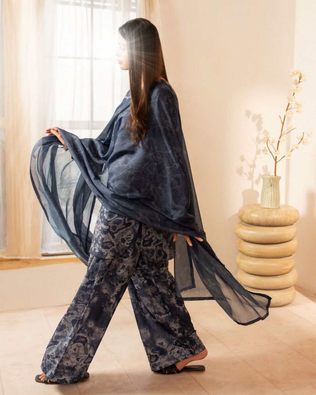 Dawwama (Grey & Navy)