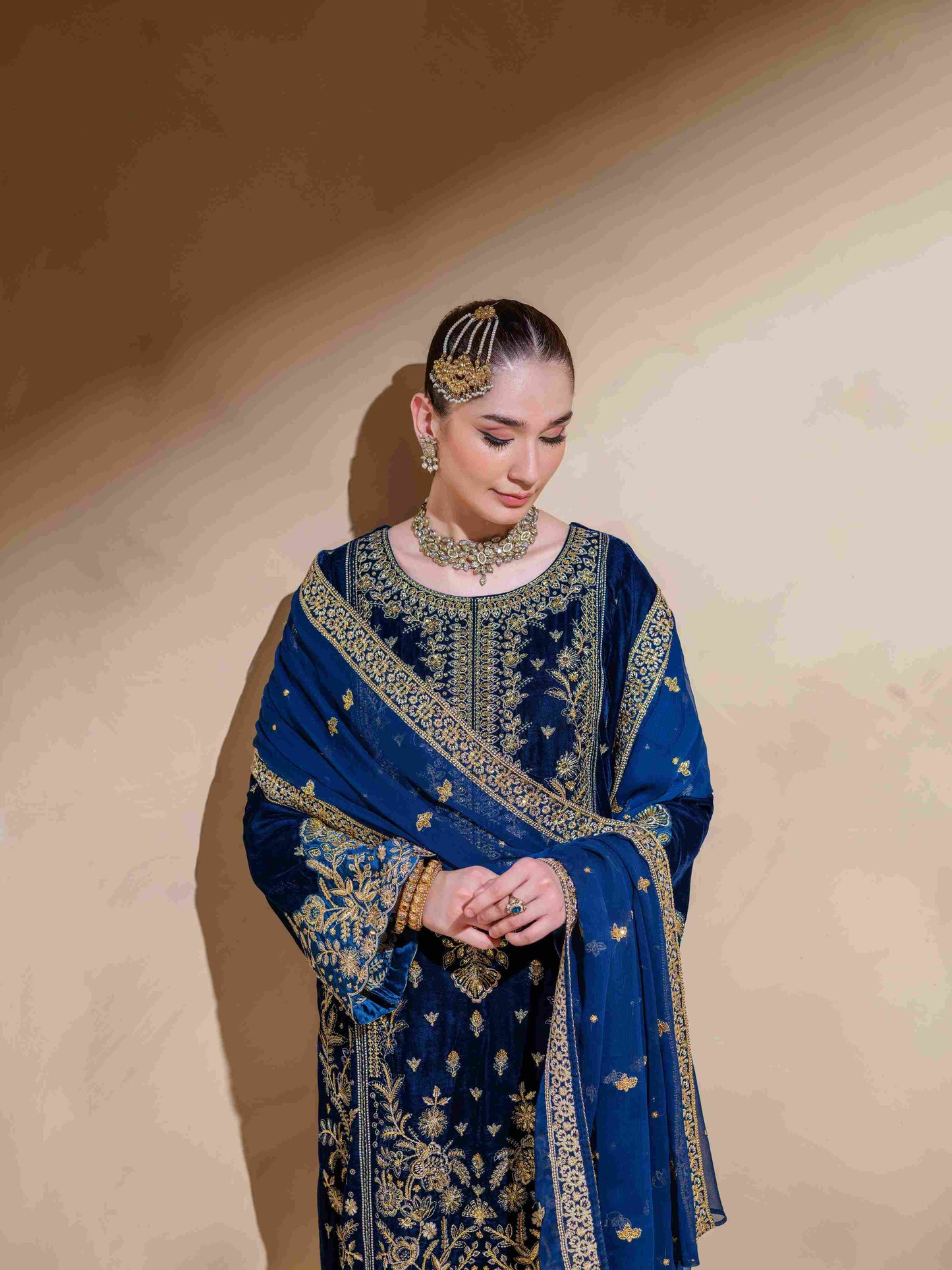 VELVETS '25 (Indigo-Gold)