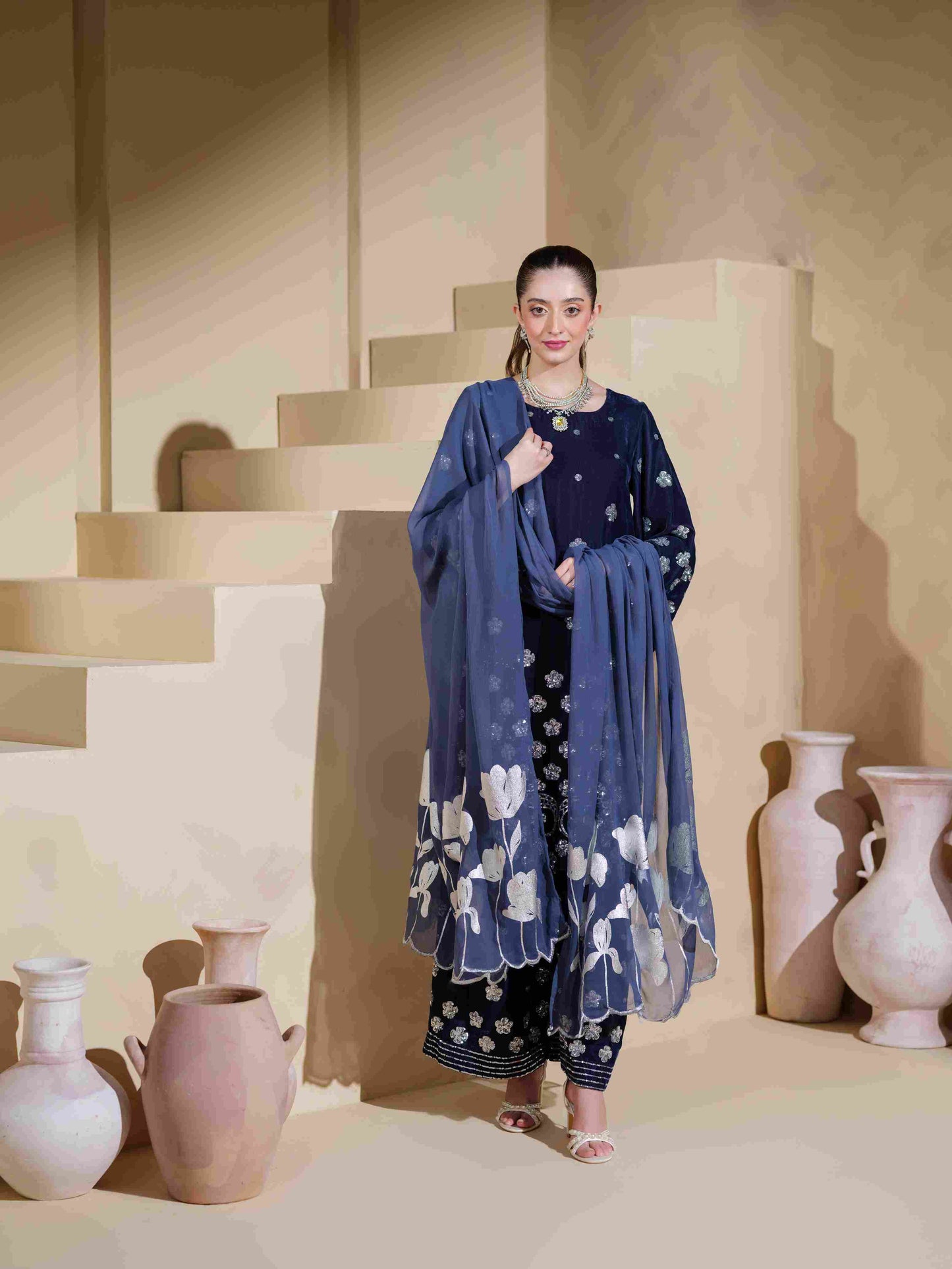 VELVETS '25  (Navy/Silver)